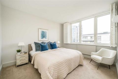 2 bedroom flat for sale, The Quadrangle, London SW10