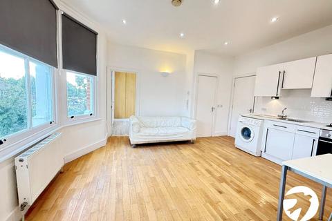1 bedroom flat for sale, St. Mildreds Road, London, SE12