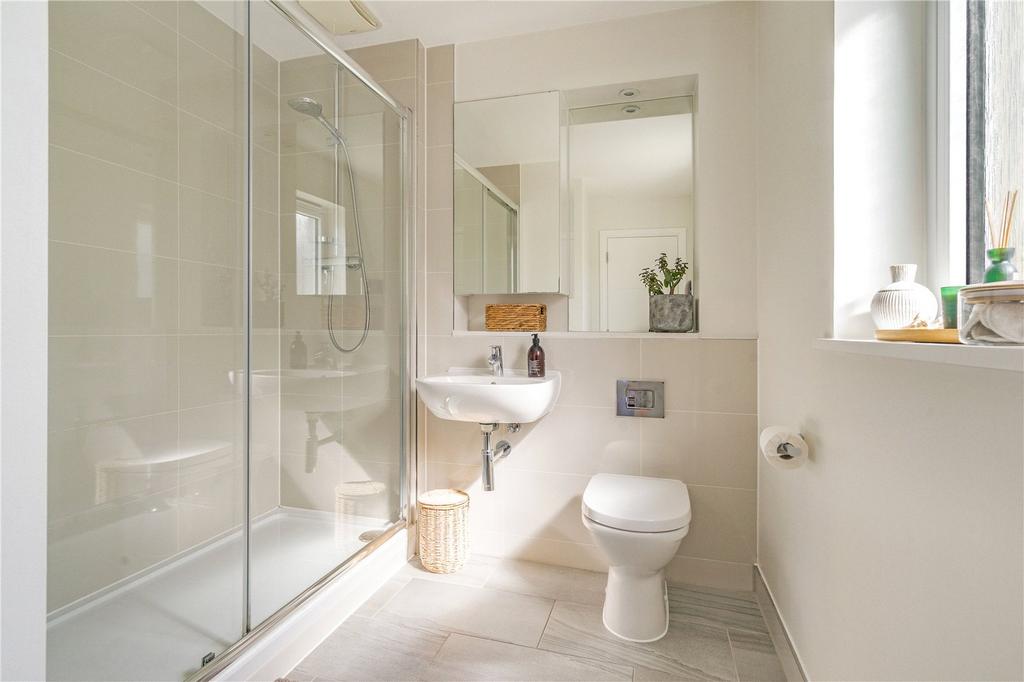 Ensuite