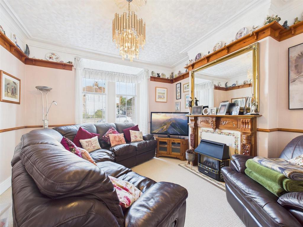 Lounge: