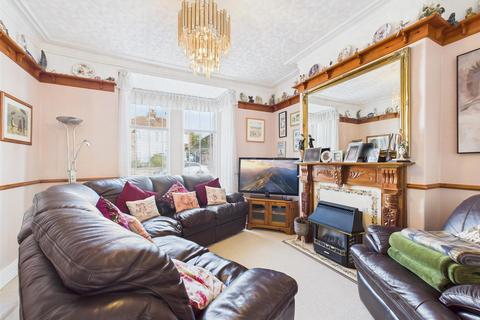 3 bedroom semi-detached house for sale, Sewerby Road, Bridlington