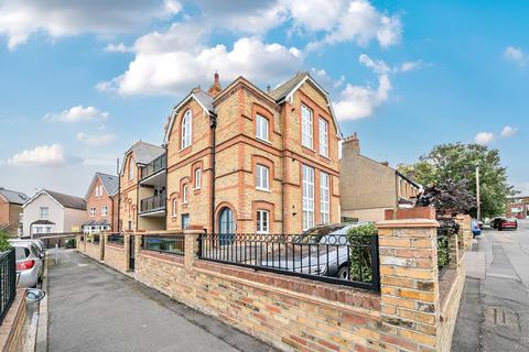 4, Old School Court, 2 Clarence Crescent, Sidcup, DA14 4DF