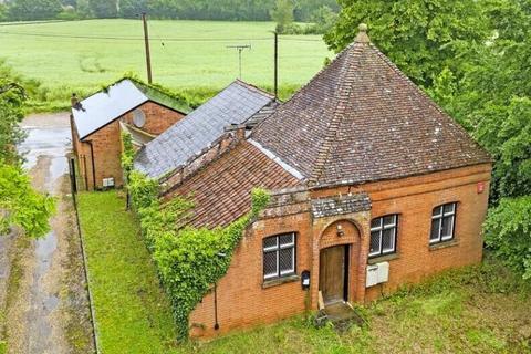 Office to rent, Church Ln Ipswich IP6 0EQ
