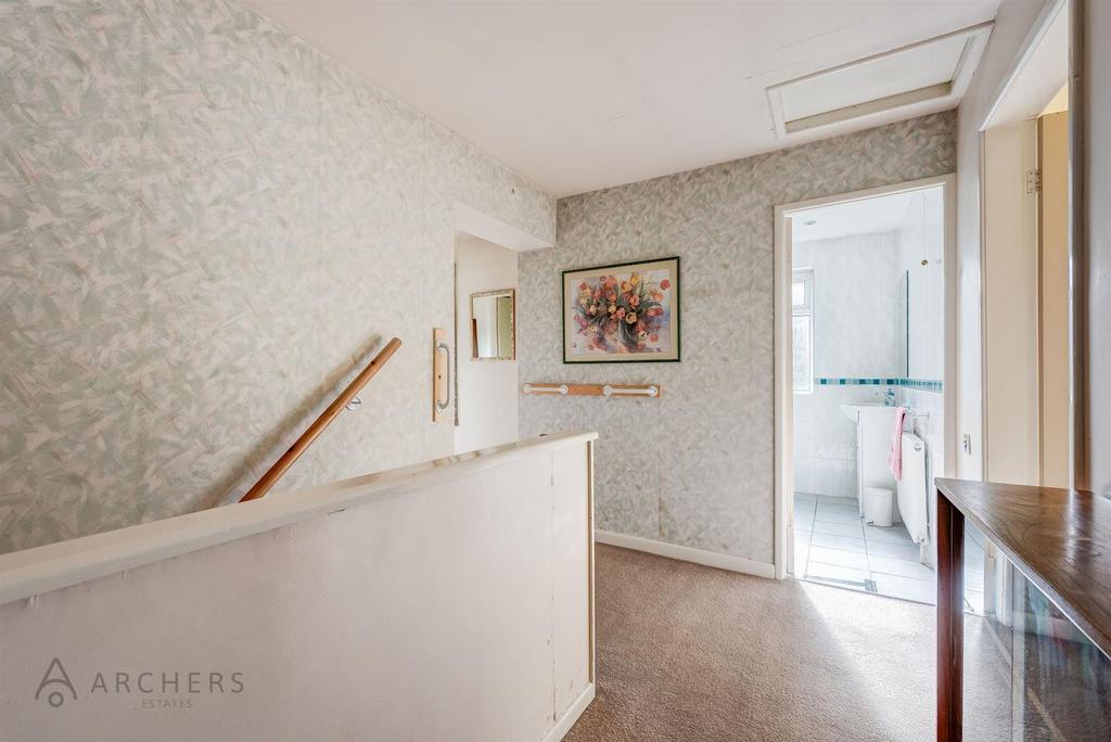 14 Den Bank Close(Interior)-15.jpg