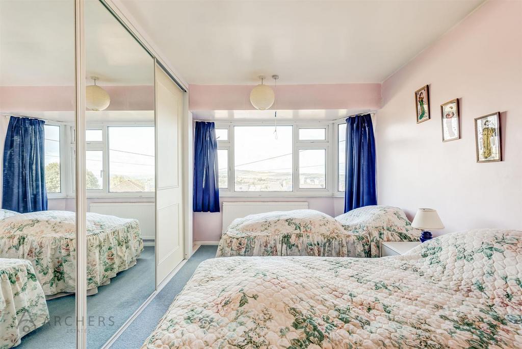 14 Den Bank Close(Interior)-17.jpg