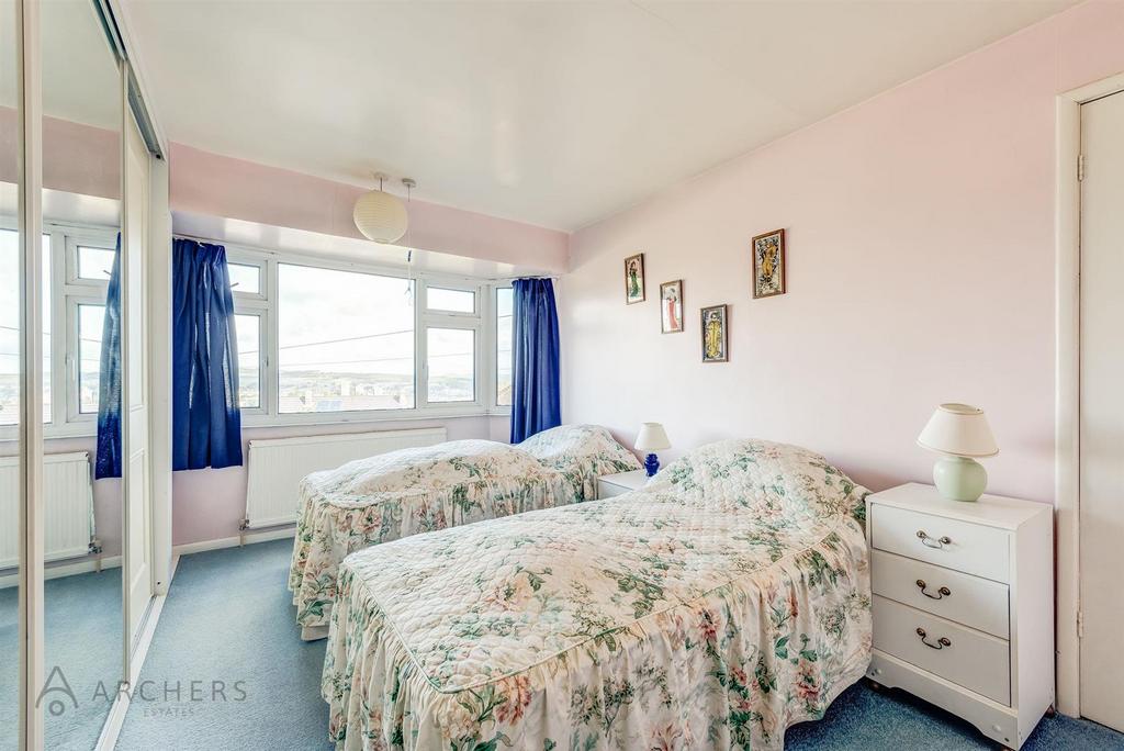 14 Den Bank Close(Interior)-18.jpg