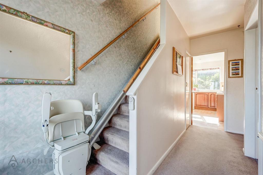 14 Den Bank Close(Interior)-12.jpg