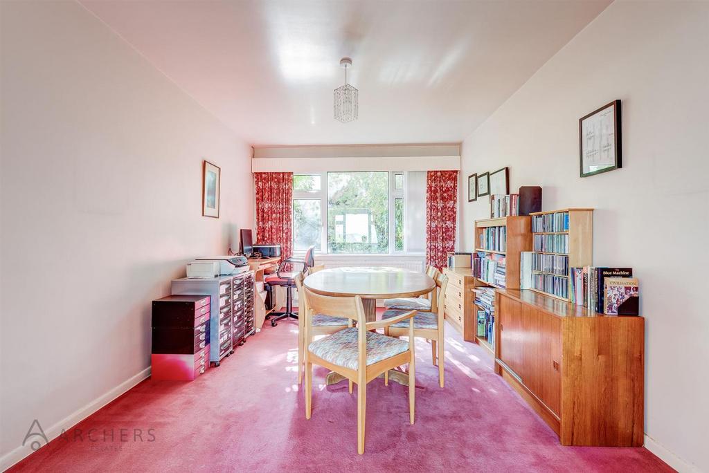 14 Den Bank Close(Interior)-8.jpg