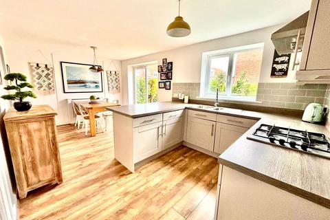 30 Avocet Close, Hornsea, HU18 1LG