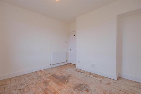 23 Queens Crescent, Chapelhall, Airdrie, ML6 8SS