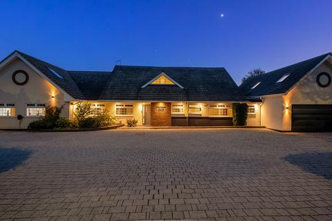 5 bedroom detached house for sale, The Ridgeway, Botany Bay, Enfield, EN2