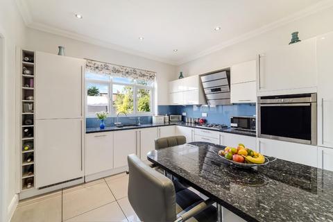 4 bedroom detached bungalow for sale, The Drive, Ewell Court