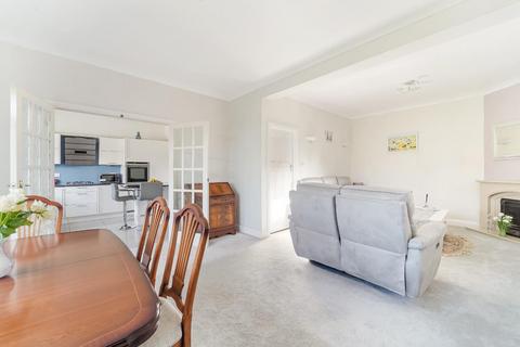 1 The Drive, Epsom, KT19 0AR