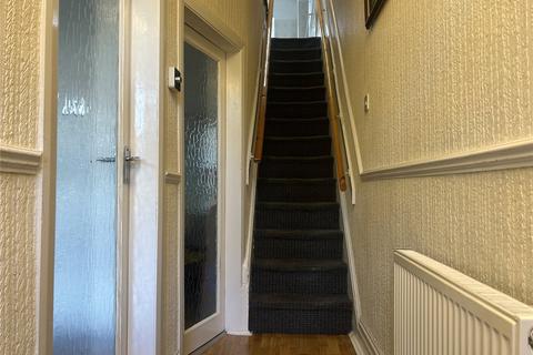3 bedroom terraced house for sale, Lees Road, Lees, Oldham, OL4