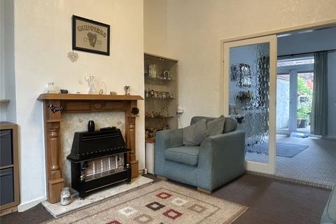 3 bedroom terraced house for sale, Lees Road, Lees, Oldham, OL4