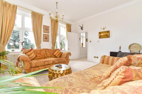 undefined, North Frith Park, Tonbridge TN11