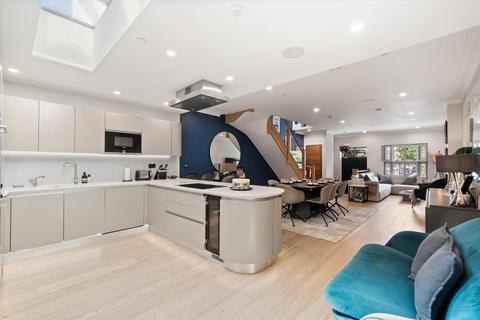 undefined, Beavor Lane, London, W6