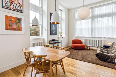 20/2 Mill Lane, Edinburgh, EH6 6TJ