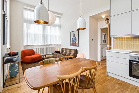 20/2 Mill Lane, Edinburgh, EH6 6TJ