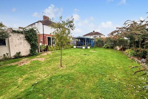 3 bedroom semi-detached house for sale, Essella Road, Ashford TN24