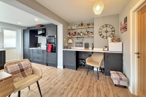 3 bedroom semi-detached house for sale, Essella Road, Ashford TN24