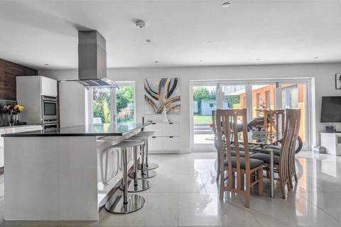undefined, Liphook Road, Lindford, Hampshire, GU35