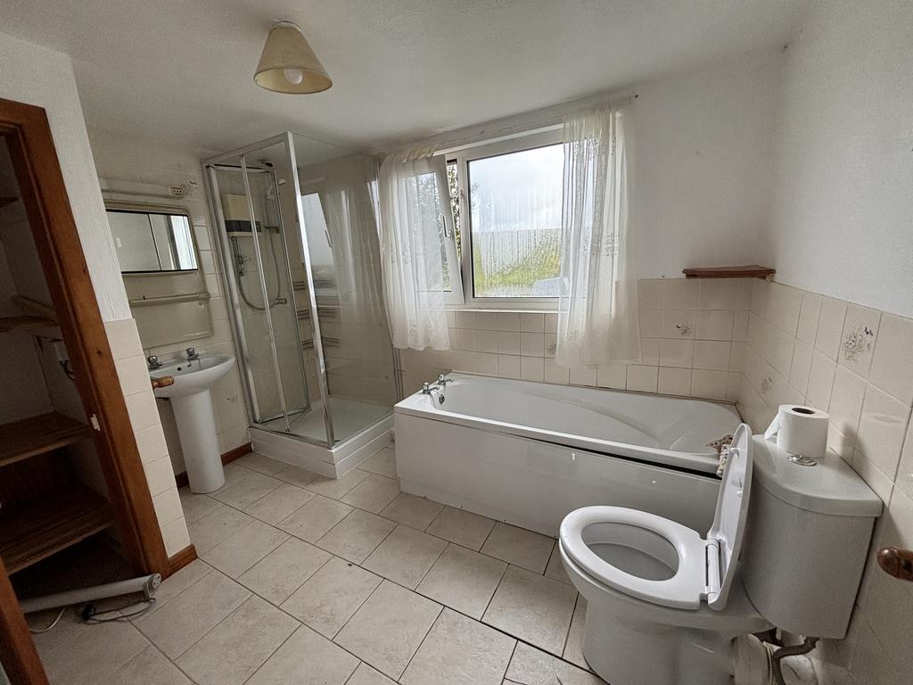 Family bathroom