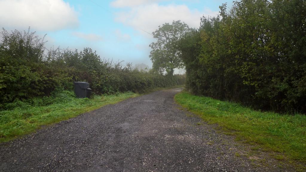 Private driveway access off Gunner Lane.
