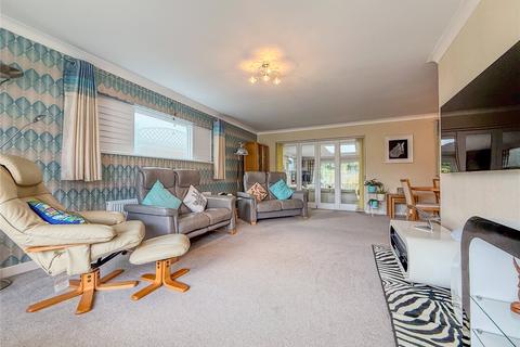 4 bedroom detached house for sale, Knightwood Close, Christchurch BH23