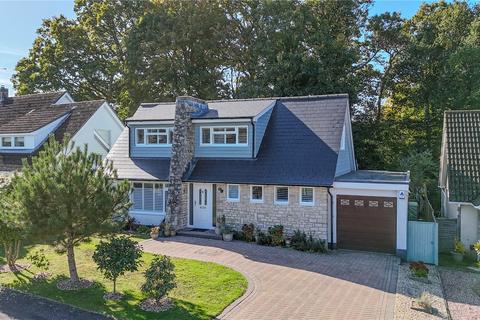 4 bedroom detached house for sale, Knightwood Close, Christchurch BH23