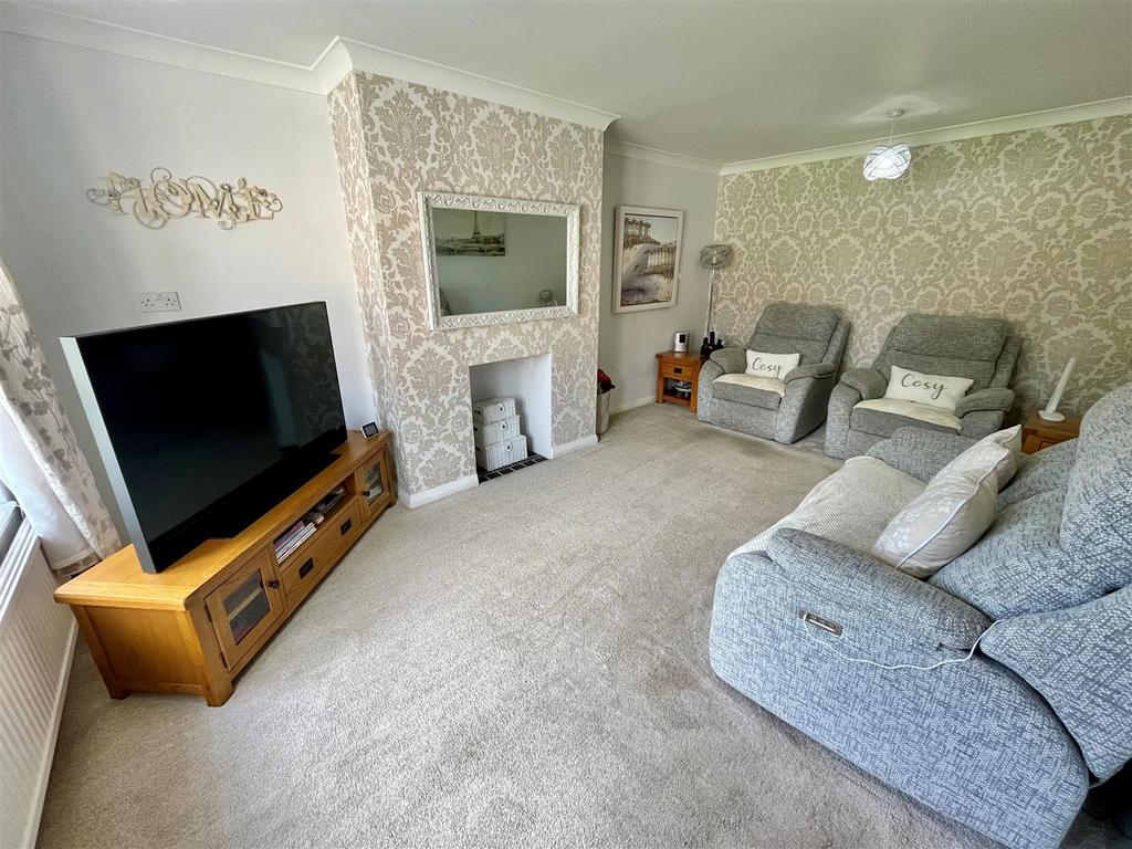 Lounge - image one.jpg