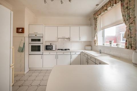 2 bedroom detached bungalow for sale, Westby Road, Lytham St. Annes, FY8