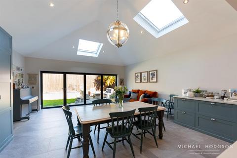 40 Barnes View, Sunderland, SR4 7QA