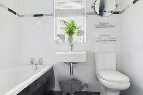 2 bedroom end of terrace house for sale, Linton Rise, Nottingham