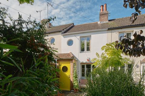 2 bedroom cottage for sale, Manor Road, Hurstpierpoint, BN6