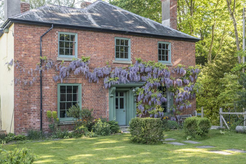 Late Georgian Family Home