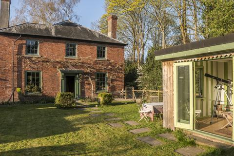 undefined, PRESTEIGNE  LD8 2LB