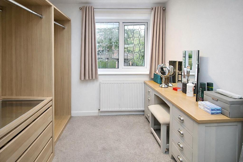 Bedroom 4 / dressing room