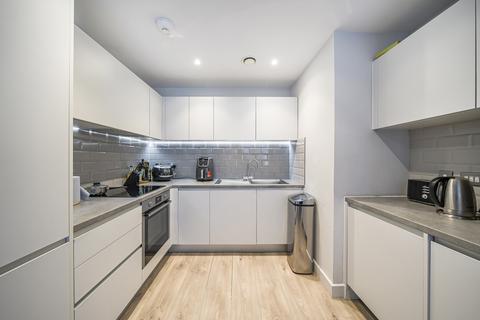 2 bedroom apartment for sale, Panta House, 4 Old Barn Lane, Kenley, CR8