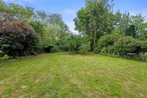 undefined, Main Street, Fiskerton NG25