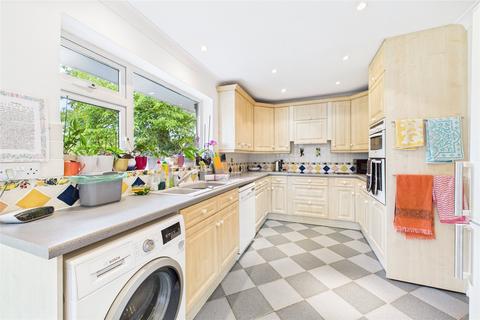 undefined, Keephatch Road, Wokingham, Berkshire, RG40