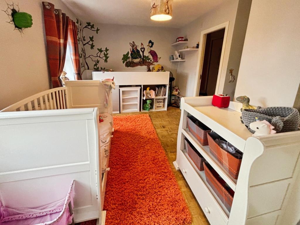 Pbox-living room-337748.jpeg