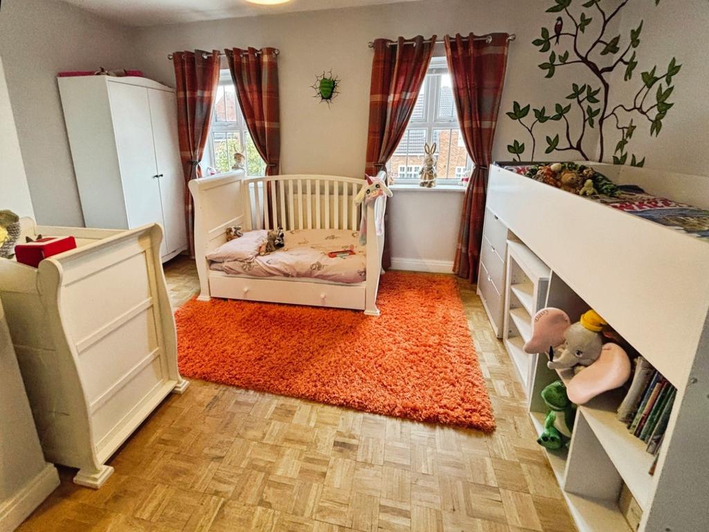 Pbox-bedroom-337748.jpeg