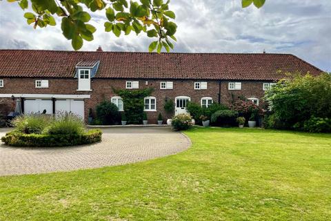 4 bedroom barn conversion for sale, Camerton Hall Lane, Camerton, Hull