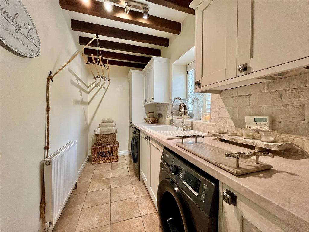 Utility Room.jpg