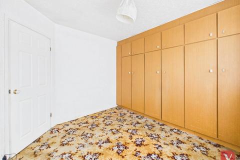 undefined, Vincent Road, Luton LU4