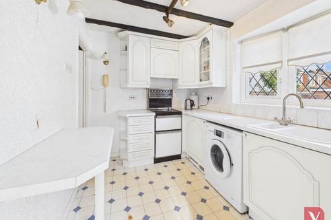 undefined, Vincent Road, Luton LU4