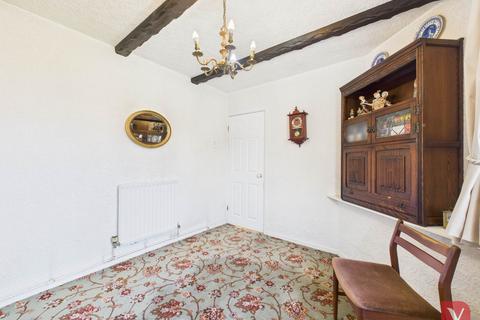undefined, Vincent Road, Luton LU4