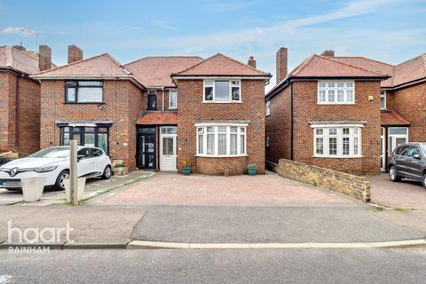 undefined, Wennington Road, Rainham