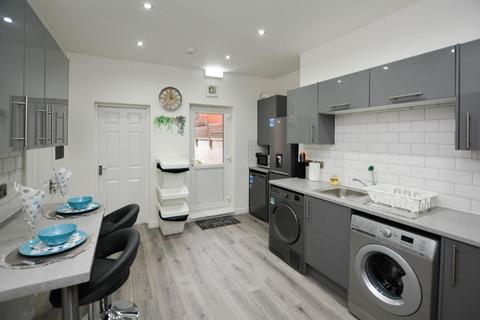 1 bedroom in a house share to rent, Spring Street, Wigan, WN1 3AX